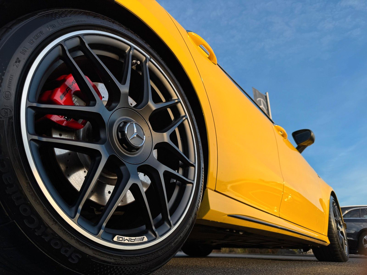 Mercedes-Benz CLA 45 AMG+Aerodynamic+Pano+Burm+Multikontur+ - كوبيه: صور 5 Mercedes-Benz CLA 45 AMG+Aerodynamic+Pano+Burm+Multikontur+ - كوبيه: صور 5