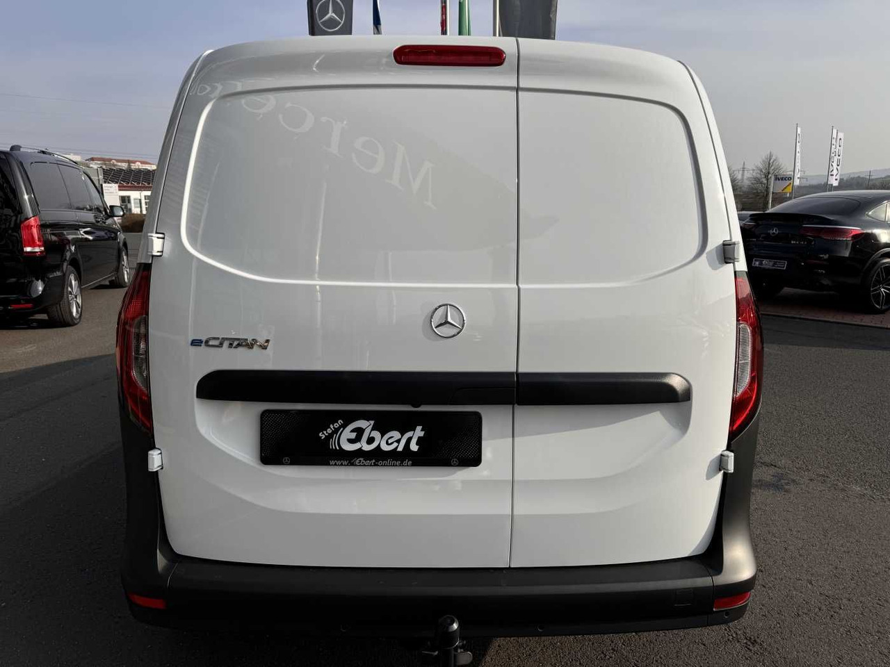 Mercedes-Benz ECitan Kasten Klimaautom. Kamera SHZ MBUX AHK - فان المدمجة, فان كهربائية: صور 5 Mercedes-Benz ECitan Kasten Klimaautom. Kamera SHZ MBUX AHK - فان المدمجة, فان كهربائية: صور 5