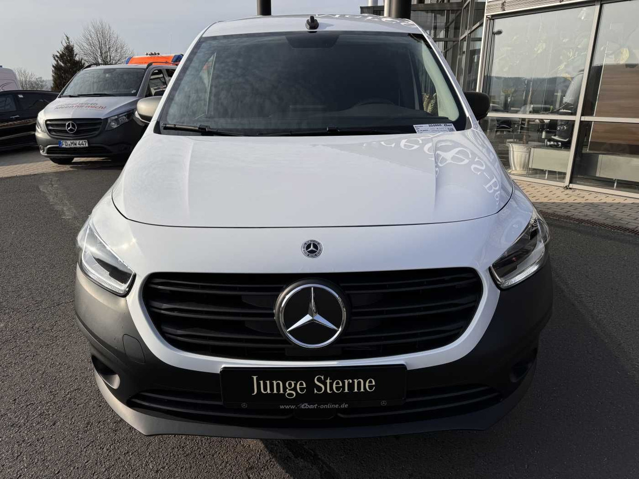 Mercedes-Benz ECitan Kasten Klimaautom. Kamera SHZ MBUX AHK - فان المدمجة, فان كهربائية: صور 2 Mercedes-Benz ECitan Kasten Klimaautom. Kamera SHZ MBUX AHK - فان المدمجة, فان كهربائية: صور 2