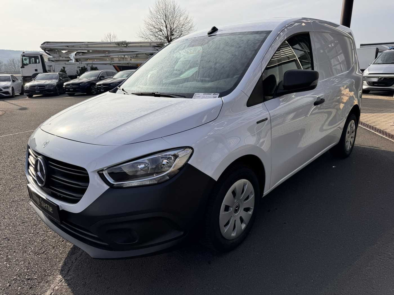 Mercedes-Benz ECitan Kasten Klimaautom. Kamera SHZ MBUX AHK - فان المدمجة, فان كهربائية: صور 3 Mercedes-Benz ECitan Kasten Klimaautom. Kamera SHZ MBUX AHK - فان المدمجة, فان كهربائية: صور 3
