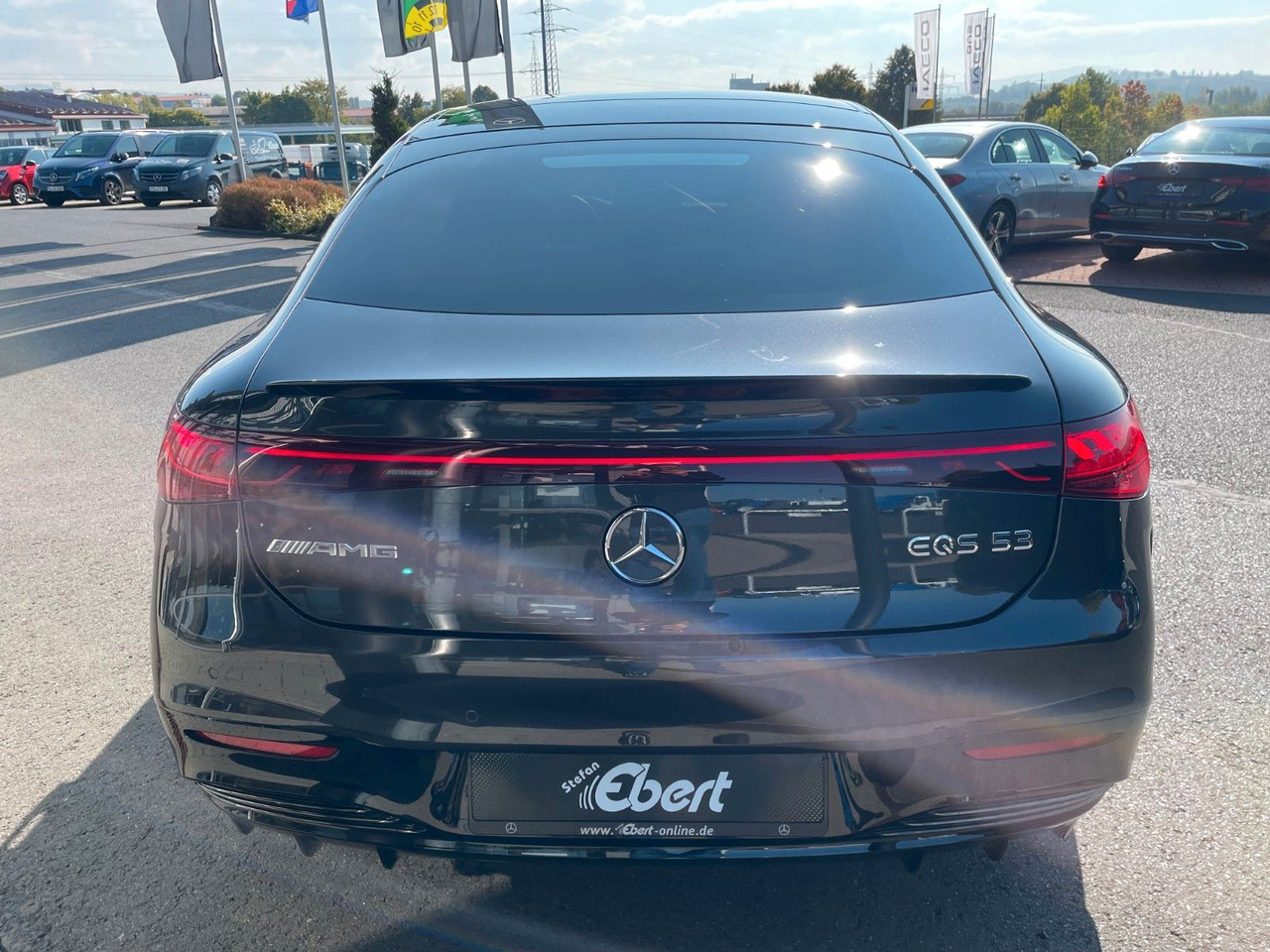 Mercedes-Benz EQS 53 AMG 4M HUD+Pano+Hyper+Fond+Burm+TV+VOLL - سيدان: صور 4 Mercedes-Benz EQS 53 AMG 4M HUD+Pano+Hyper+Fond+Burm+TV+VOLL - سيدان: صور 4