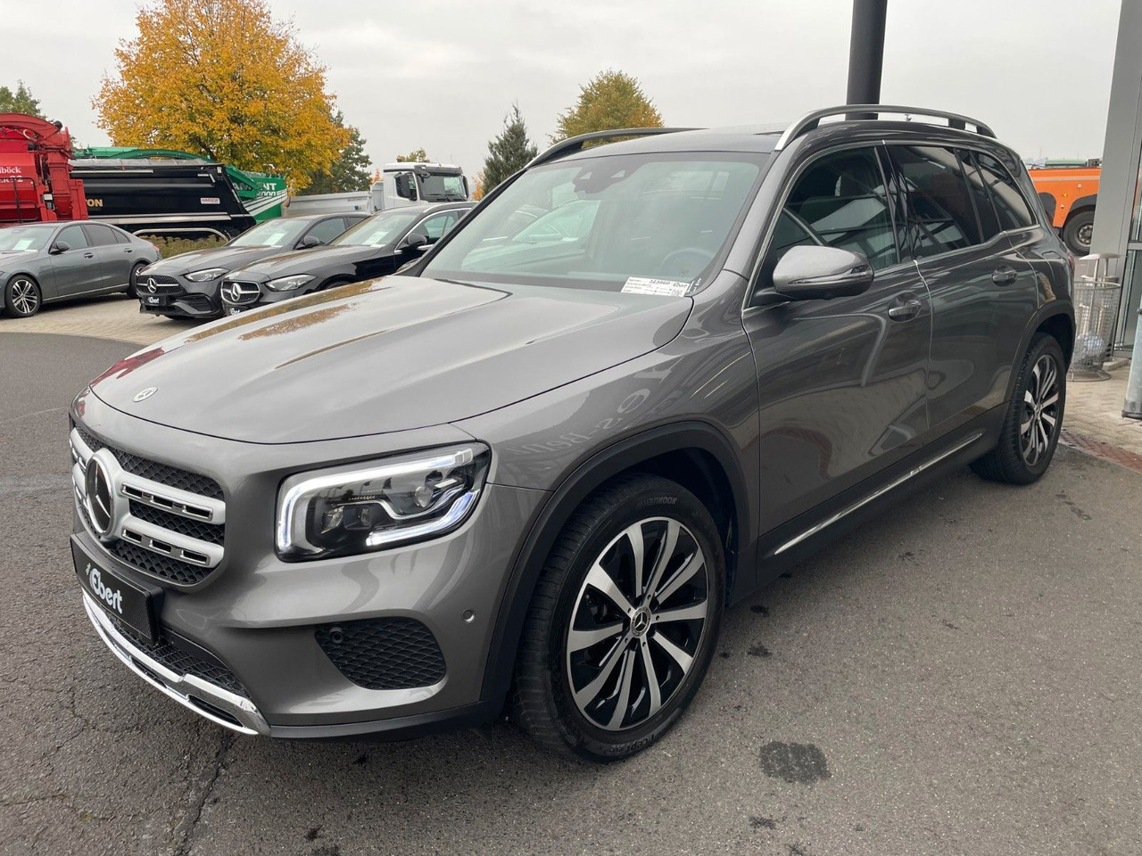 Mercedes-Benz GLB 220 d 4MATIC Progressive AHK+Memory+Pano+360 - سيارة دفع رباعي: صور 2 Mercedes-Benz GLB 220 d 4MATIC Progressive AHK+Memory+Pano+360 - سيارة دفع رباعي: صور 2