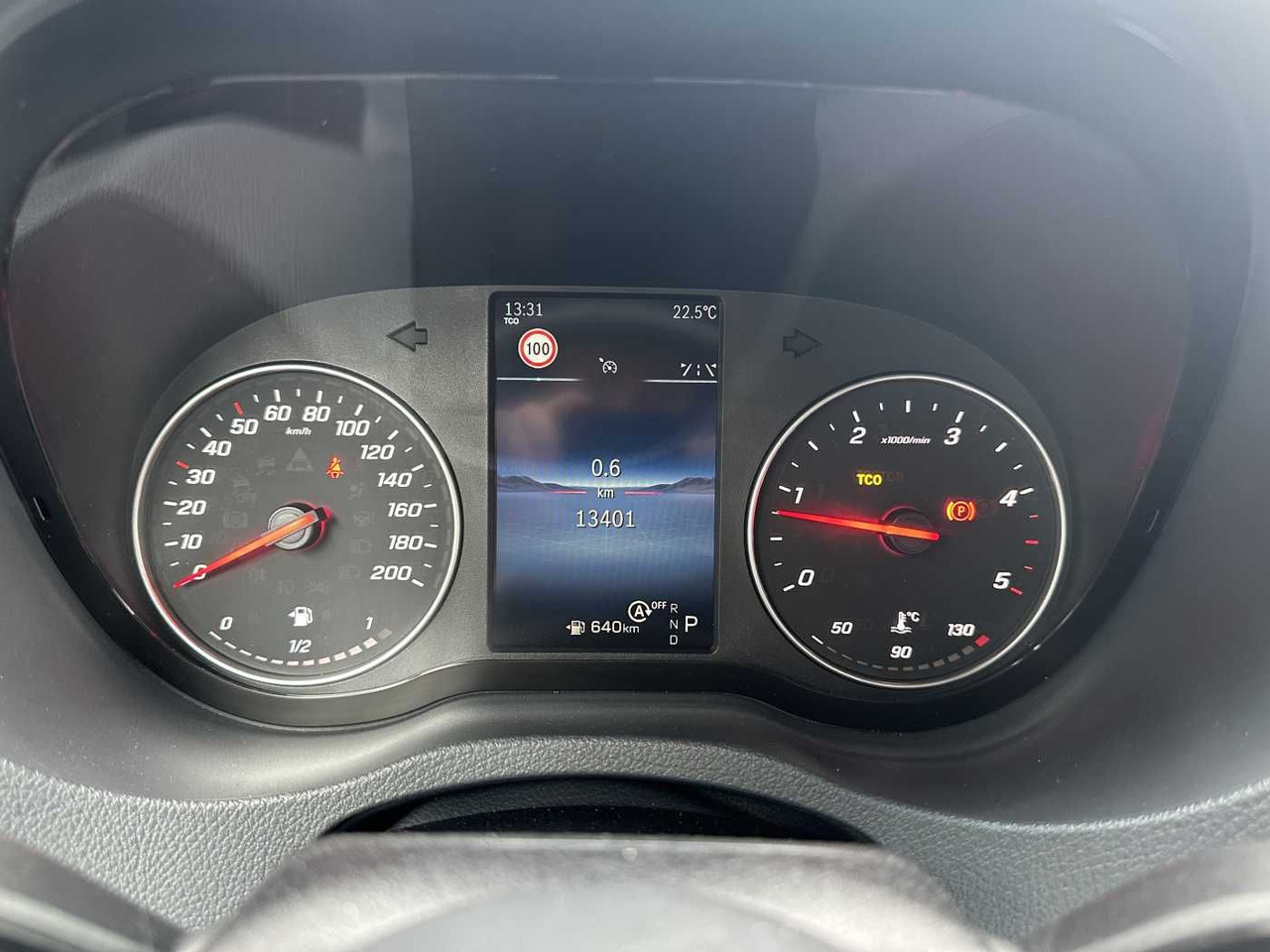 فان Mercedes-Benz Sprinter 317 CDI 4325 9G AHK Klima Kamera MBUX: صور 12