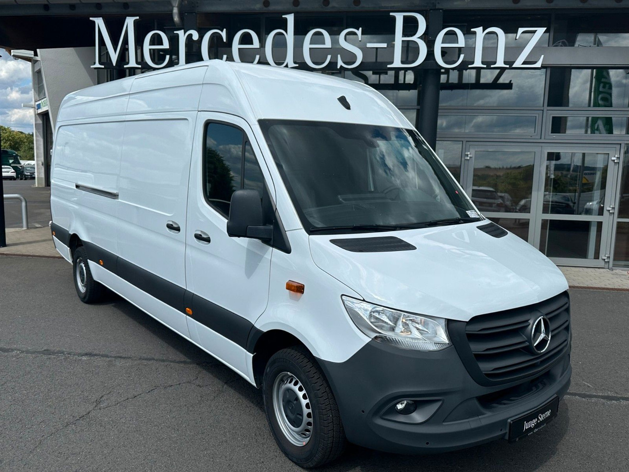 Mercedes-Benz Sprinter 317 CDI 4325 Klima Schwing 360 SHZ Temp - فان: صور 1 Mercedes-Benz Sprinter 317 CDI 4325 Klima Schwing 360 SHZ Temp - فان: صور 1