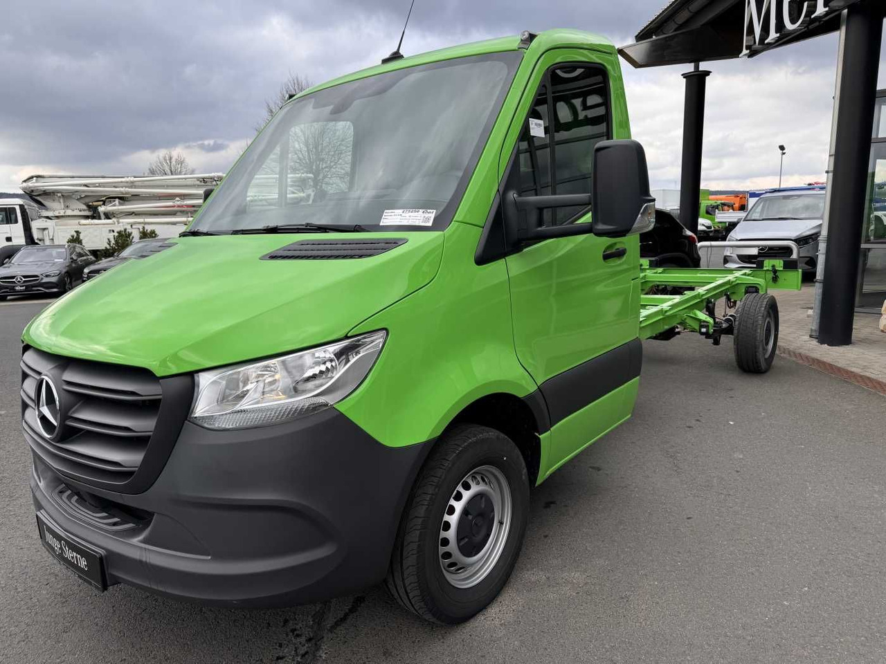 Mercedes-Benz Sprinter 317 CDI Fahrgestell 4325 Klima MBUX - الشاحنات الصغيرة: صور 3 Mercedes-Benz Sprinter 317 CDI Fahrgestell 4325 Klima MBUX - الشاحنات الصغيرة: صور 3
