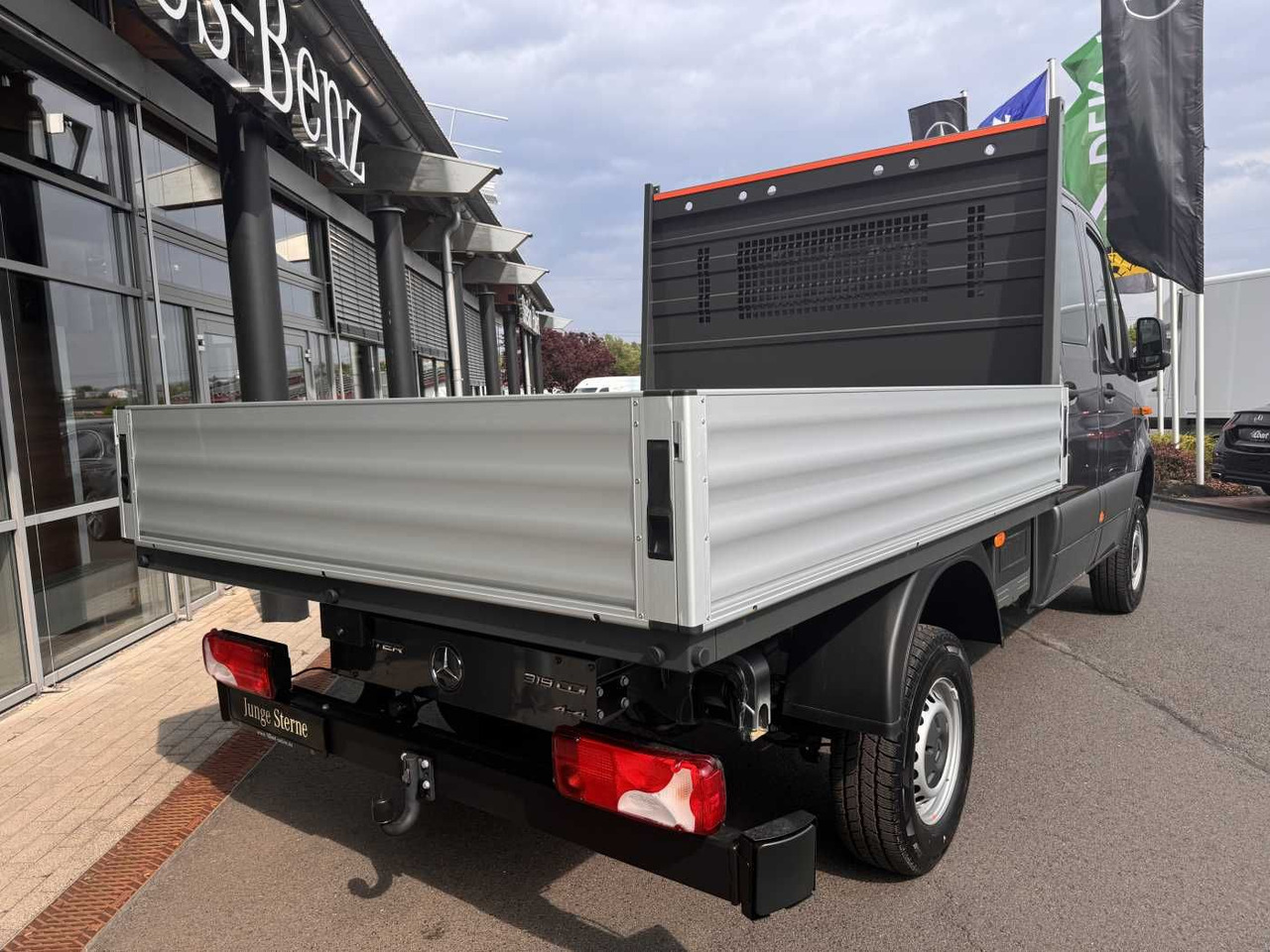 Mercedes-Benz Sprinter 319 CDI 4x4 DoKa AHK3,5 Klima Kamera - الشاحنات الصغيرة المسطحة, الشاحنات الصغيرة كابينة مزدوجة: صور 4 Mercedes-Benz Sprinter 319 CDI 4x4 DoKa AHK3,5 Klima Kamera - الشاحنات الصغيرة المسطحة, الشاحنات الصغيرة كابينة مزدوجة: صور 4
