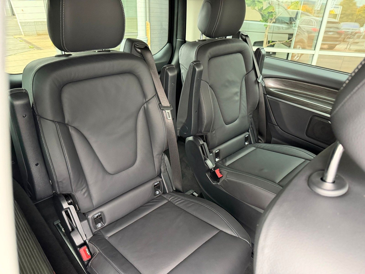 ميكروباص Mercedes-Benz V 250 AVANTGARDE ED AHK Tisch 6Sitze: صور 9 ميكروباص Mercedes-Benz V 250 AVANTGARDE ED AHK Tisch 6Sitze: صور 9