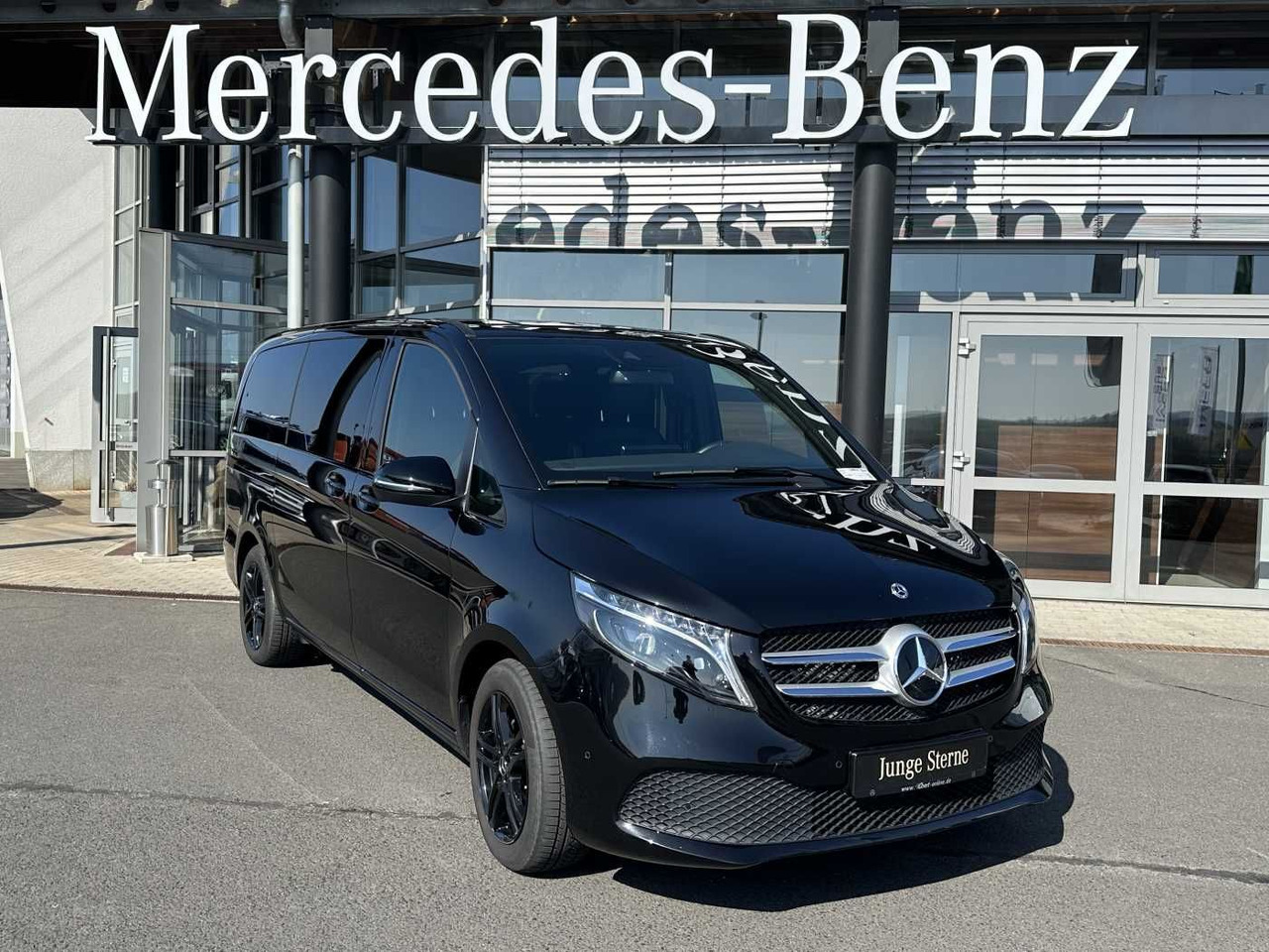 Mercedes-Benz V 250 d EDITION Leder Kamera ILS 7Sitze - ميكروباص: صور 1 Mercedes-Benz V 250 d EDITION Leder Kamera ILS 7Sitze - ميكروباص: صور 1
