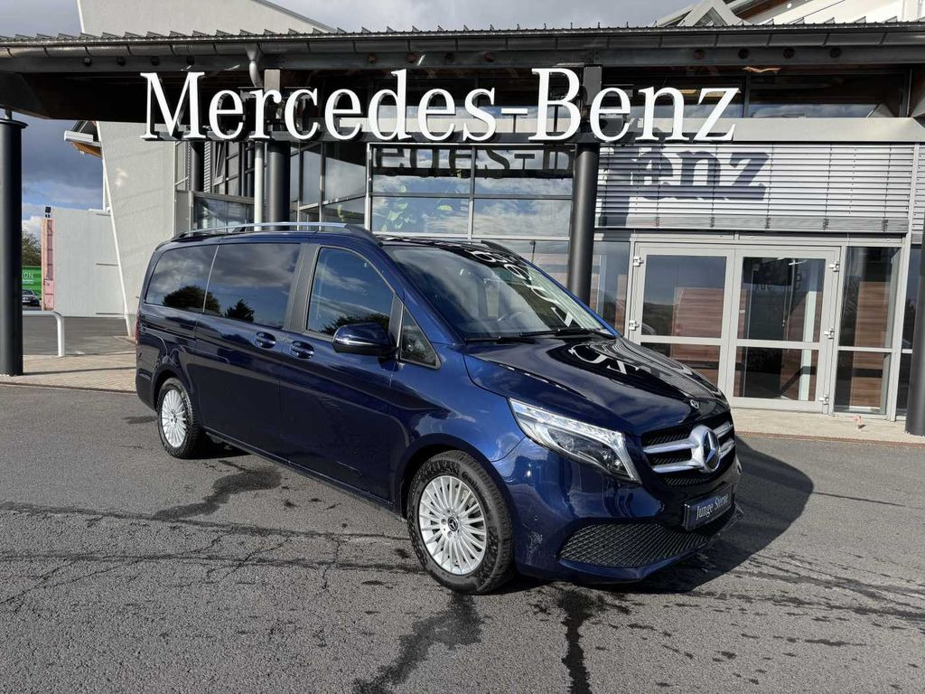 Mercedes-Benz V 300 d EDITION 7Sitze MBUX LED Kamera Mercedes-Benz V 300 d EDITION 7Sitze MBUX LED Kamera - صغيرة, ميكروباص: صور 1 Mercedes-Benz V 300 d EDITION 7Sitze MBUX LED Kamera Mercedes-Benz V 300 d EDITION 7Sitze MBUX LED Kamera - صغيرة, ميكروباص: صور 1