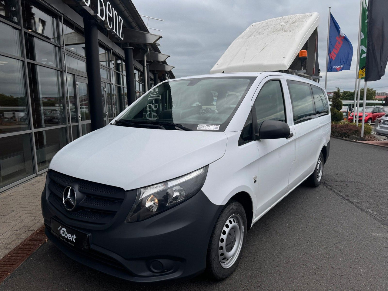 Mercedes-Benz Vito 111 CDI Tourer Begleitfahrzeug BF3+ / WVZ - فان المدمجة: صور 5 Mercedes-Benz Vito 111 CDI Tourer Begleitfahrzeug BF3+ / WVZ - فان المدمجة: صور 5
