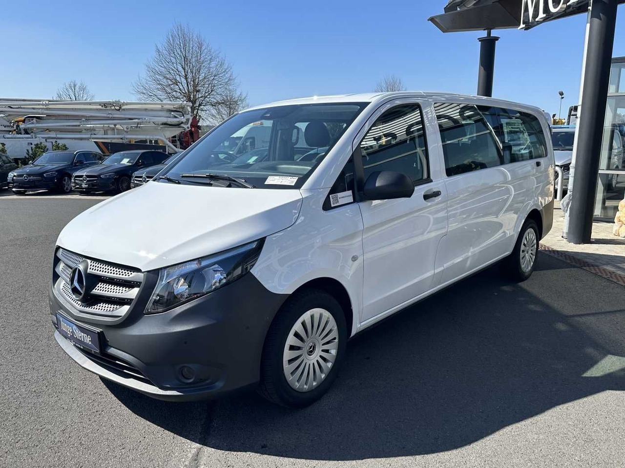 Mercedes-Benz Vito 114 CDI Tourer 8Sitze Klima Audio40 Kamera - ميكروباص: صور 3 Mercedes-Benz Vito 114 CDI Tourer 8Sitze Klima Audio40 Kamera - ميكروباص: صور 3