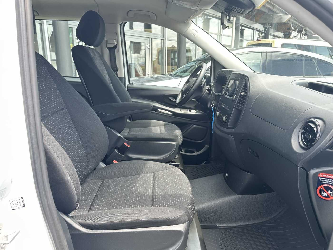 ميكروباص Mercedes-Benz Vito 114 CDI Tourer 9G Klima Audio40 Extralang: صور 10