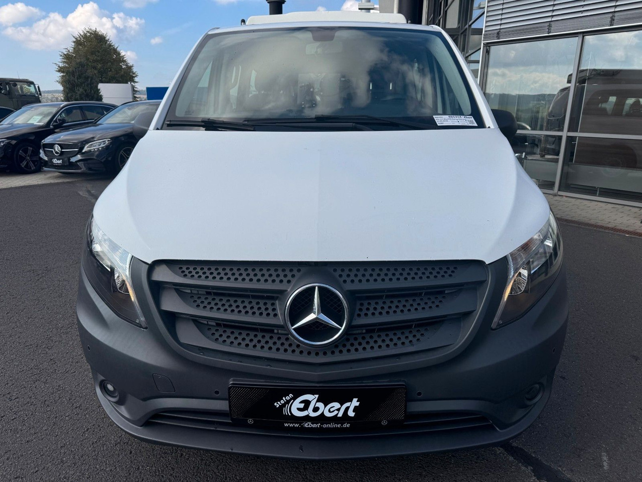 Mercedes-Benz Vito 114 CDI Tourer Begleitfahrzeug BF3+ / WVZ - ميكروباص: صور 2 Mercedes-Benz Vito 114 CDI Tourer Begleitfahrzeug BF3+ / WVZ - ميكروباص: صور 2