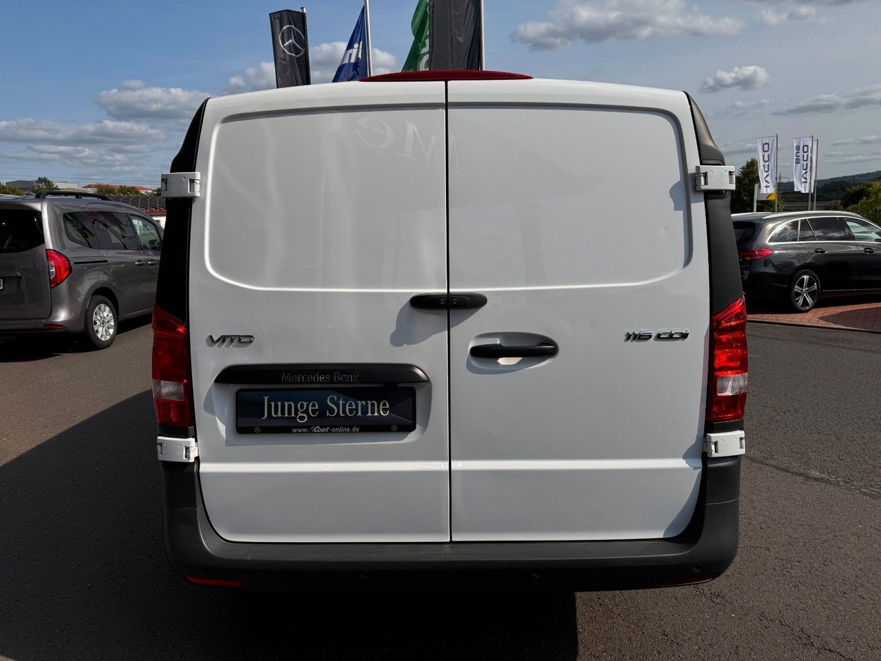 Mercedes-Benz Vito 116 CDI 3200 Klima Kamera Audio40 - فان: صور 5 Mercedes-Benz Vito 116 CDI 3200 Klima Kamera Audio40 - فان: صور 5