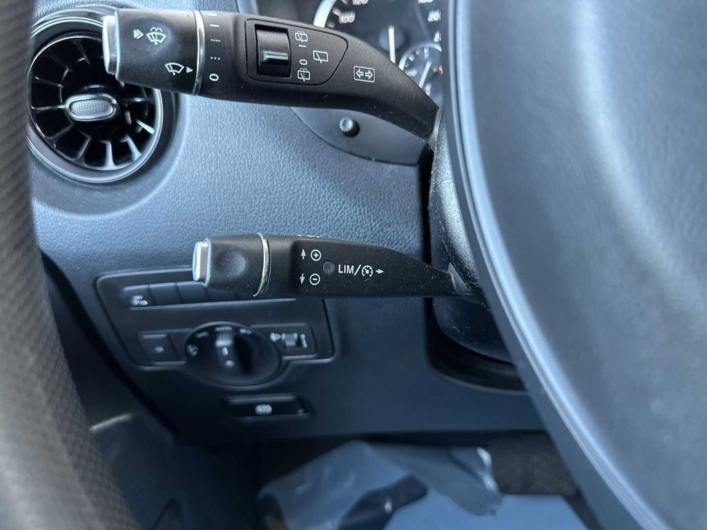 صغيرة, ميكروباص Mercedes-Benz Vito 116 CDI Mixto 9G Klima Kamera SHZ Audio40: صور 14