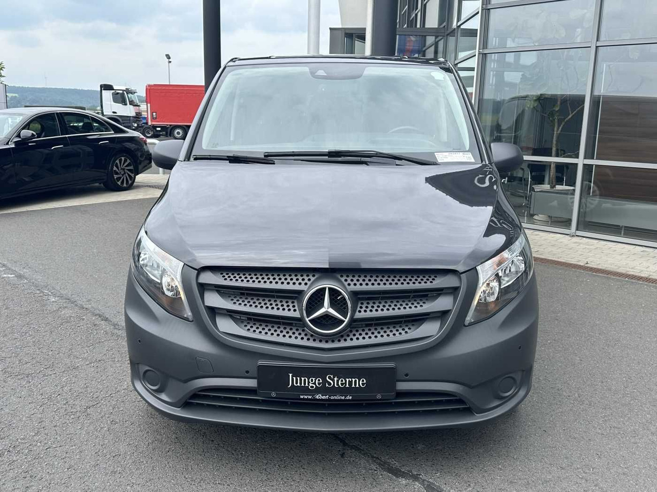 Mercedes-Benz Vito 116 CDI Tourer 3430 9G 2xKlima Kamera - ميكروباص: صور 2 Mercedes-Benz Vito 116 CDI Tourer 3430 9G 2xKlima Kamera - ميكروباص: صور 2