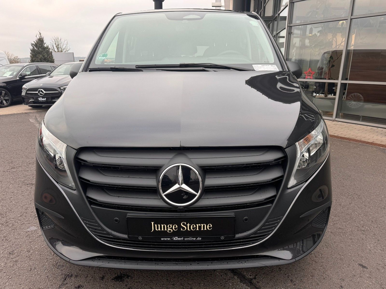 Mercedes-Benz Vito 116 CDI Tourer Kamera MBUX 2xKlima - ميكروباص: صور 2 Mercedes-Benz Vito 116 CDI Tourer Kamera MBUX 2xKlima - ميكروباص: صور 2