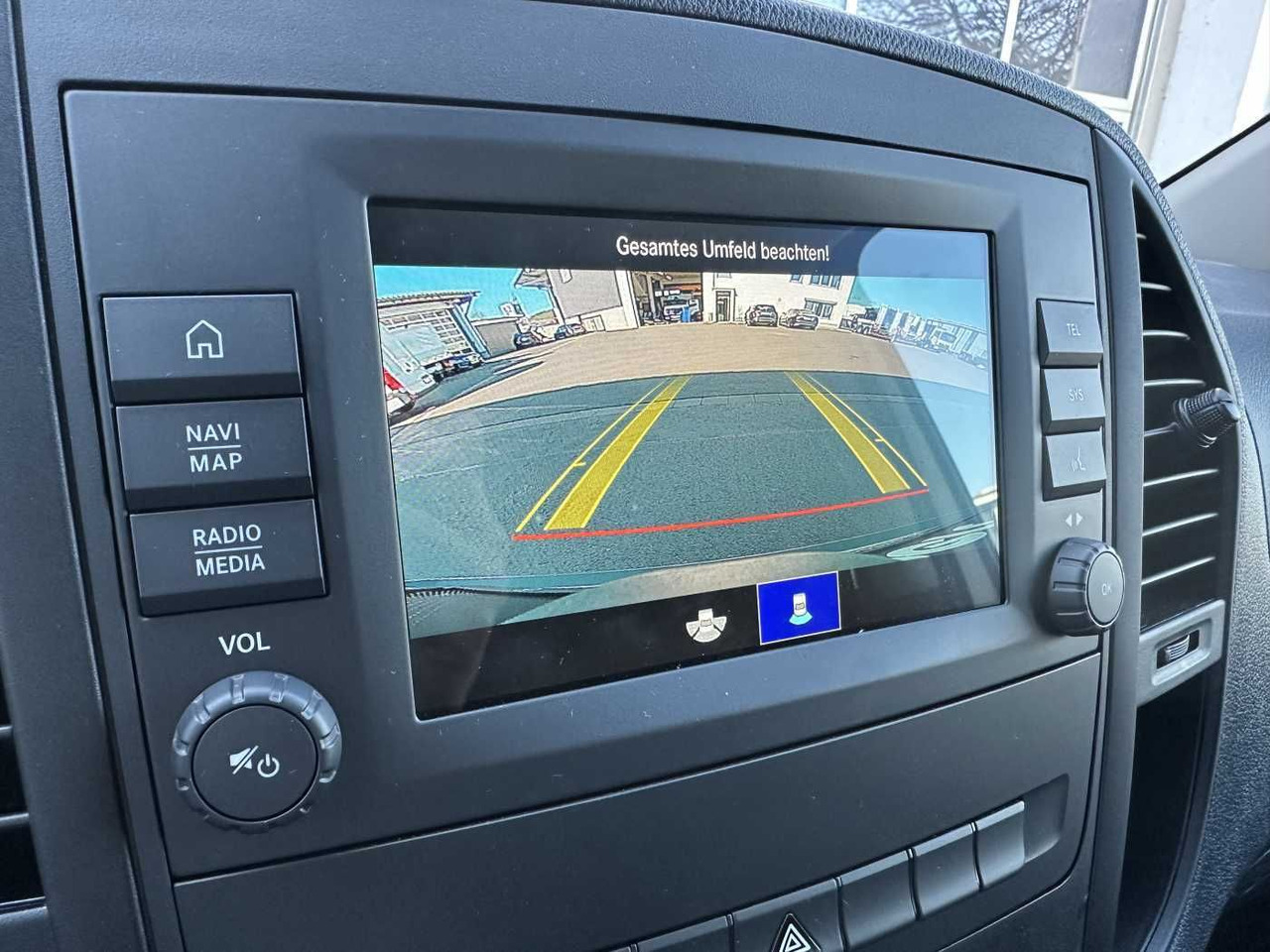 تأجير  Mercedes-Benz eVito 112 Audio 30 Sitzheizung Kamera Tempomat Mercedes-Benz eVito 112 Audio 30 Sitzheizung Kamera Tempomat: صور 14