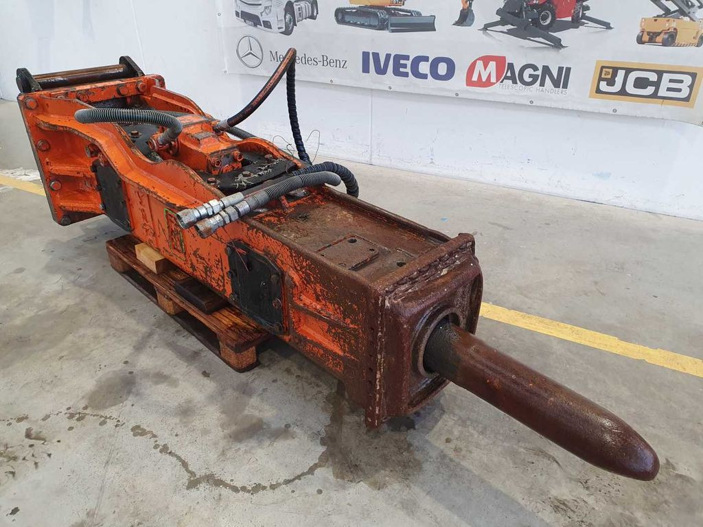 NPK GH 15 Enviro Hydraulikhammer 28-45to MS25 - مطرقة هيدروليكية - آلات البناء: صور 3 NPK GH 15 Enviro Hydraulikhammer 28-45to MS25 - مطرقة هيدروليكية - آلات البناء: صور 3