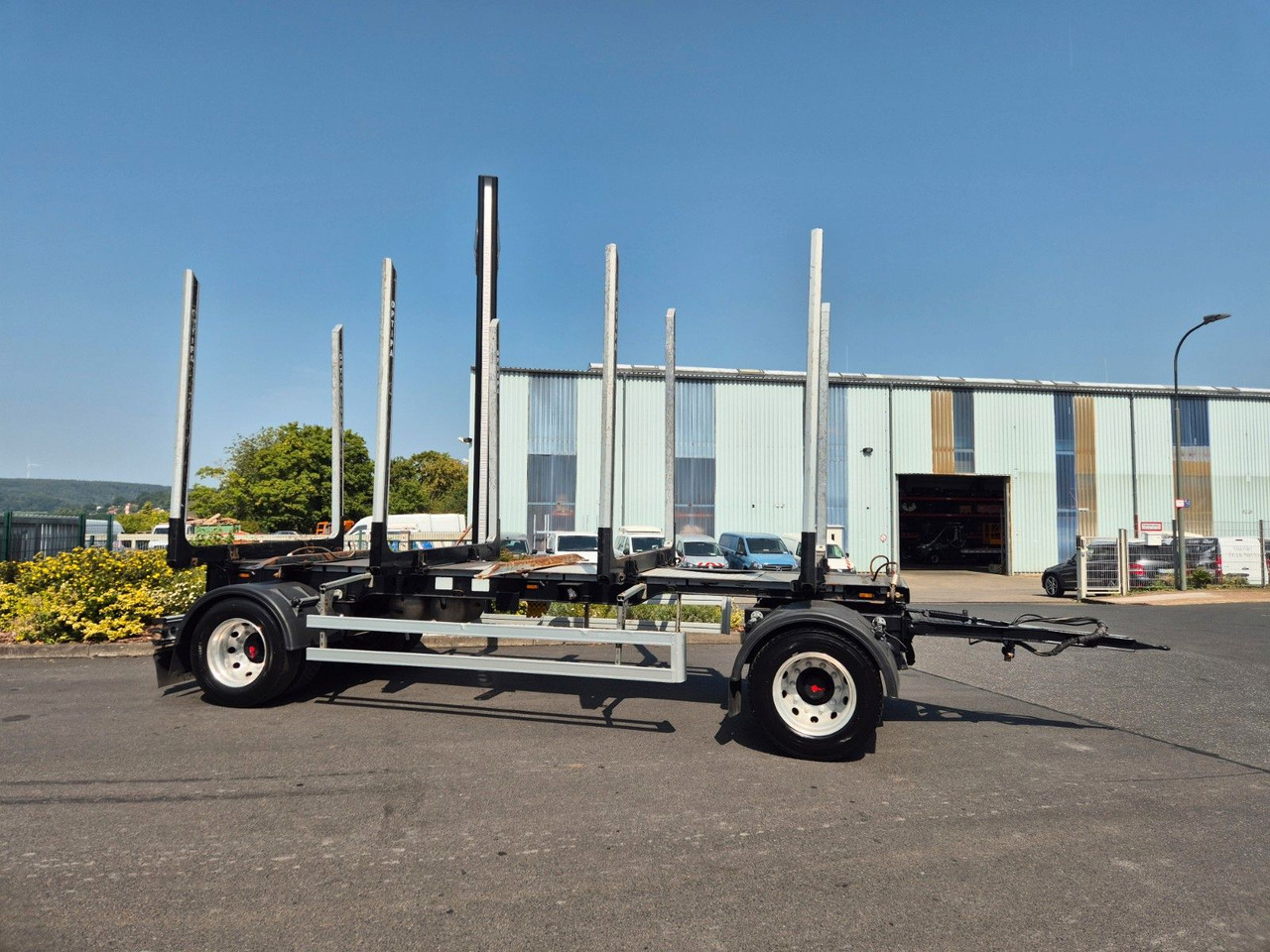 PAVIC HTA 20 QSTE 690 SAF Achsen Alu-Felgen - مقطورة اخشاب: صور 5 PAVIC HTA 20 QSTE 690 SAF Achsen Alu-Felgen - مقطورة اخشاب: صور 5