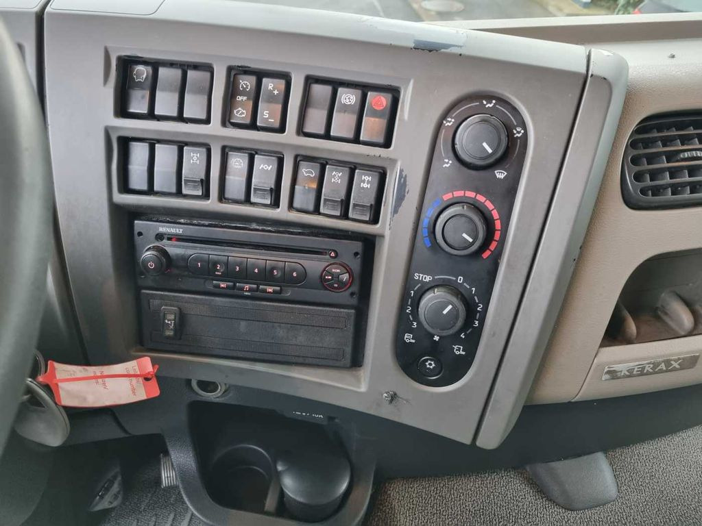 شاحنة قطع الأشجار, شاحنة كرين Renault Kerax 460.35 DXI 6x6 Loglift 96 S blatt/blatt Renault Kerax 460.35 DXI 6x6 Loglift 96 S blatt/blatt: صور 14