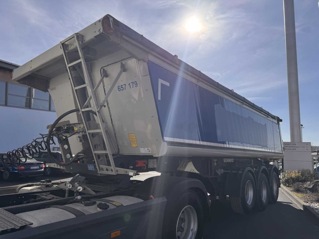 Schmitz Cargobull SGF*S3 SKI 24 SL 7.2 Mulde 23m³ Liftachse 5x Schmitz Cargobull SGF*S3 SKI 24 SL 7.2 Alu-Mulde 23m³ Liftachse - قلابة نصف مقطورة: صور 2 Schmitz Cargobull SGF*S3 SKI 24 SL 7.2 Mulde 23m³ Liftachse 5x Schmitz Cargobull SGF*S3 SKI 24 SL 7.2 Alu-Mulde 23m³ Liftachse - قلابة نصف مقطورة: صور 2