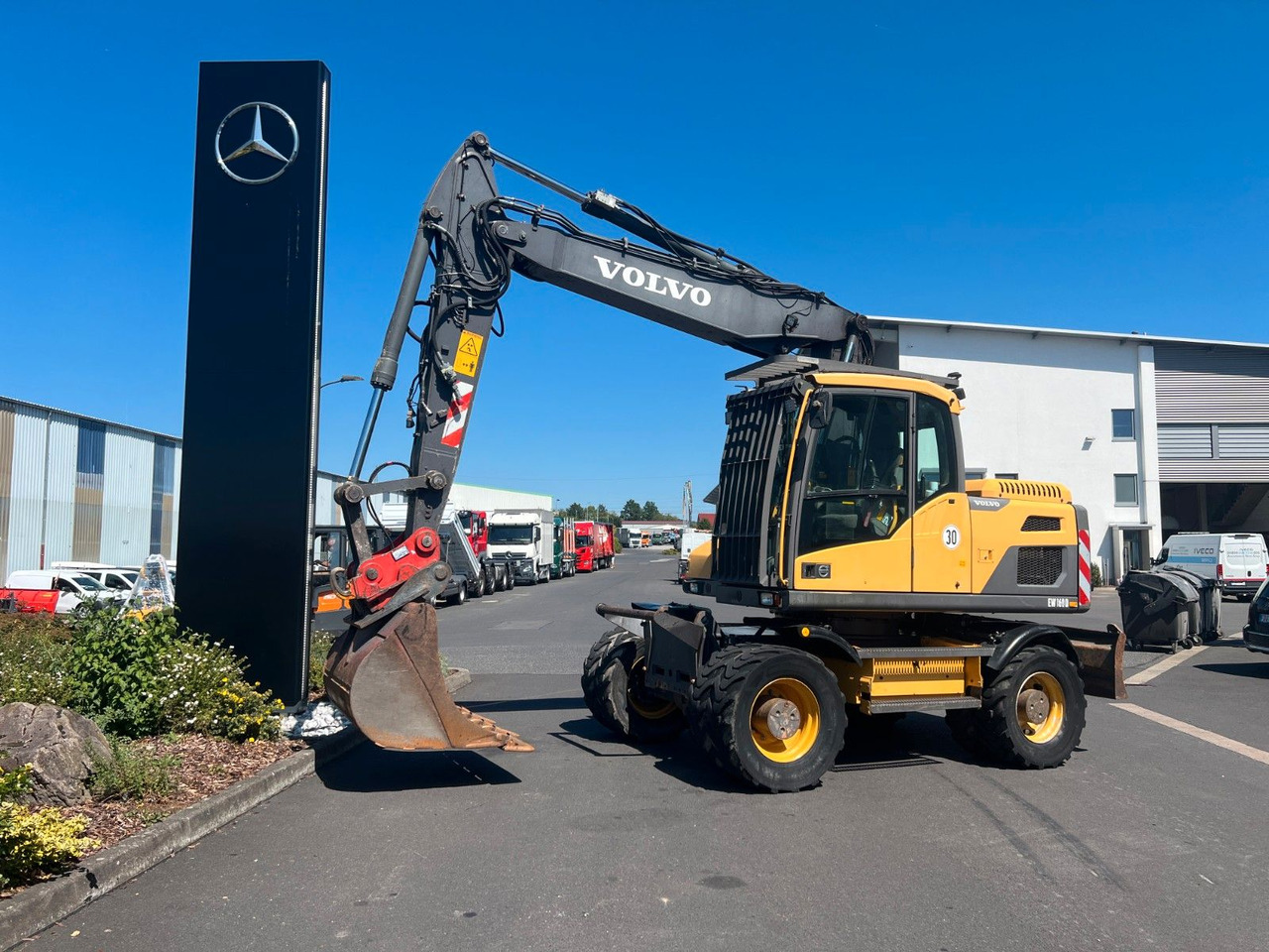 Volvo EW160D / 2014 / 1xTieflöffel / Forstschutzgitter - حفارة على عجلات: صور 1 Volvo EW160D / 2014 / 1xTieflöffel / Forstschutzgitter - حفارة على عجلات: صور 1