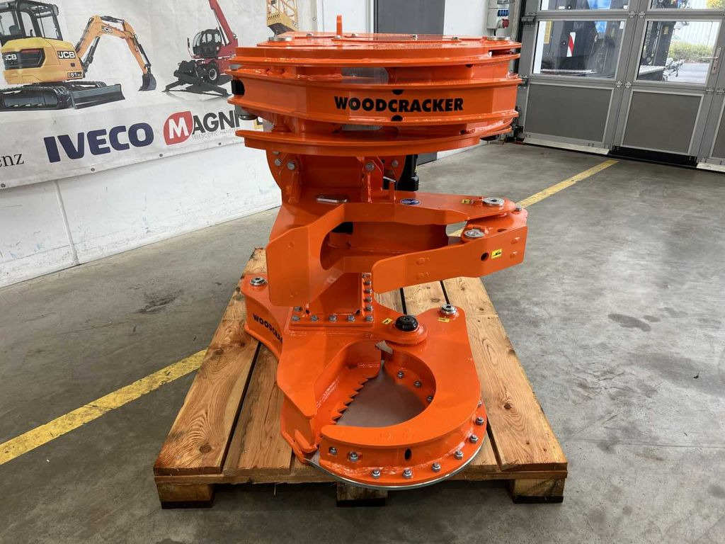Westtech Woodcracker C300 Fällgreifer / Tiltator Westtech Woodcracker C300 Fällgreifer / Tiltator - ملحقات - معدات الغابات: صور 4 Westtech Woodcracker C300 Fällgreifer / Tiltator Westtech Woodcracker C300 Fällgreifer / Tiltator - ملحقات - معدات الغابات: صور 4