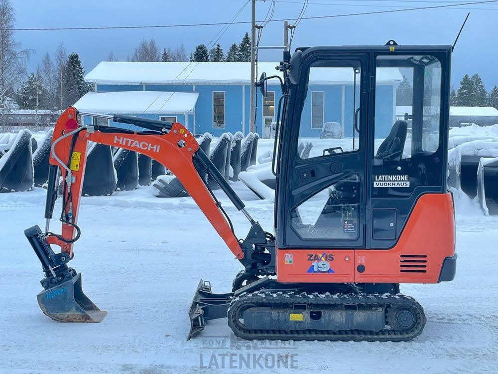 Hitachi ZX 19-6 kaivinkone - حفارات زحافة: صور 5 Hitachi ZX 19-6 kaivinkone - حفارات زحافة: صور 5