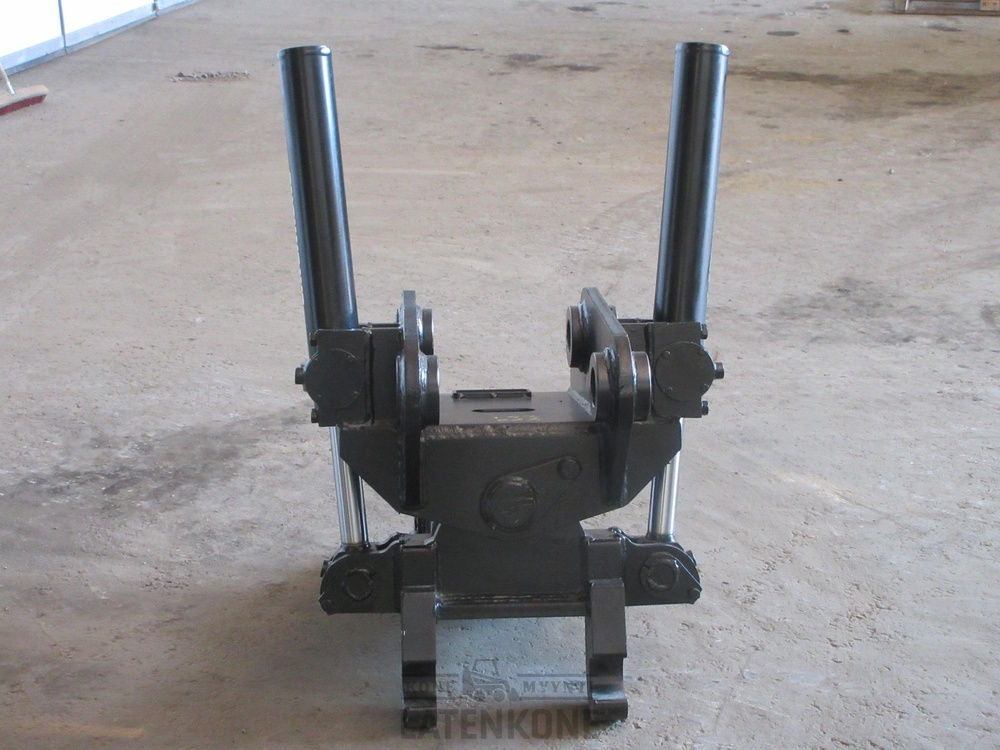 Laten Kallistuva pikaliitin NTP10 13-18ton hyd. 261-65TS - وصلة الربط للمعدات المعلقة - آلات البناء: صور 2 Laten Kallistuva pikaliitin NTP10 13-18ton hyd. 261-65TS - وصلة الربط للمعدات المعلقة - آلات البناء: صور 2