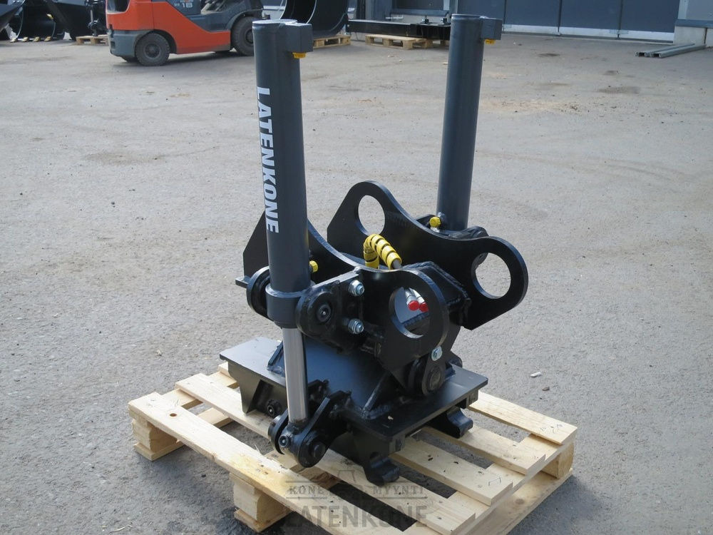 Laten Kallistuva pikaliitin S45 5-8ton hyd. 2-syl. TF - وصلة الربط للمعدات المعلقة - آلات البناء: صور 1 Laten Kallistuva pikaliitin S45 5-8ton hyd. 2-syl. TF - وصلة الربط للمعدات المعلقة - آلات البناء: صور 1