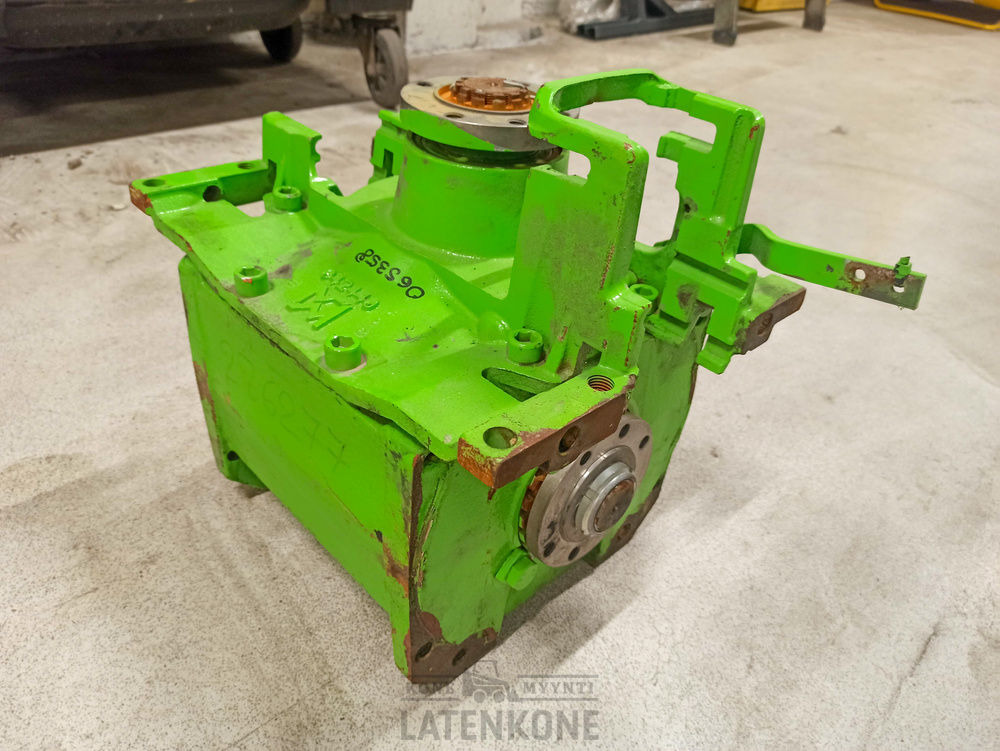 Merlo Kokonainen tasauspyörästö / Differential - نقل الحركة - آلات البناء: صور 5 Merlo Kokonainen tasauspyörästö / Differential - نقل الحركة - آلات البناء: صور 5