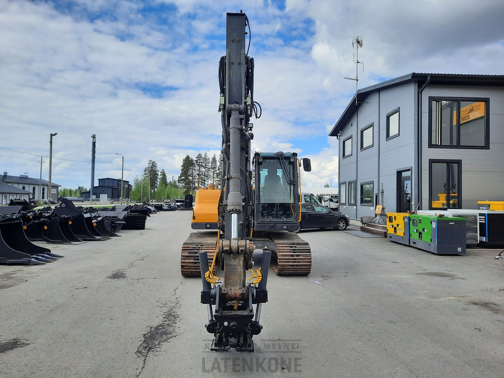 Volvo EC140CL telakaivinkone - حفارات زحافة: صور 3 Volvo EC140CL telakaivinkone - حفارات زحافة: صور 3