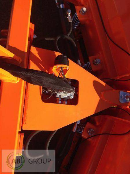 ArkMET folding snow plow G305.300, 3 m - كاسحة ثلوج - الآلات والماكينات الزراعية: صور 2 ArkMET folding snow plow G305.300, 3 m - كاسحة ثلوج - الآلات والماكينات الزراعية: صور 2