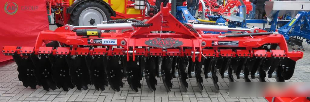 Awemak hydraulic folding disc harrow Ozyrys BTH40, 4 m - قرص مسلفة: صور 1 Awemak hydraulic folding disc harrow Ozyrys BTH40, 4 m - قرص مسلفة: صور 1