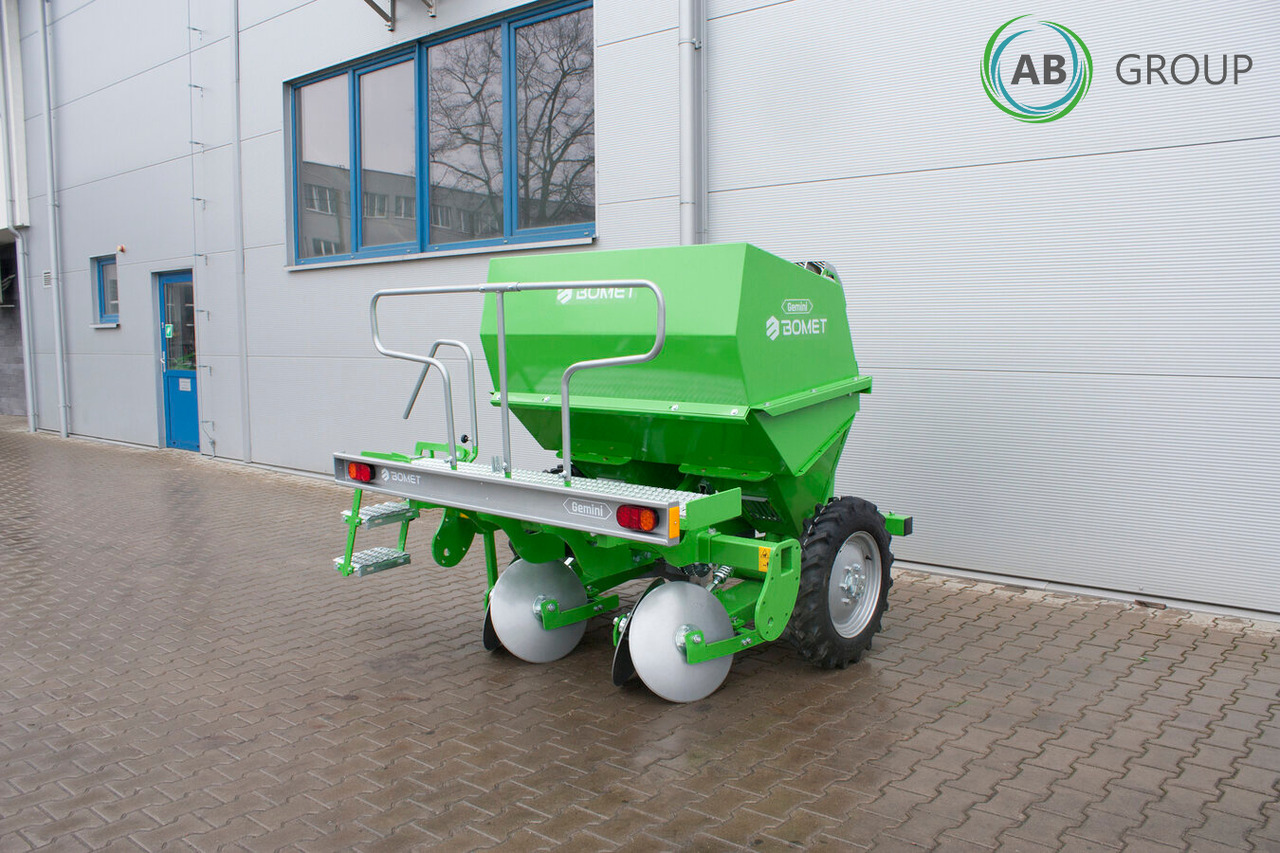 Bomet Gemini S339 two-row potato planter (inter-row width: 67.5 - 80 cm) - آلة زراعة البطاطس: صور 4 Bomet Gemini S339 two-row potato planter (inter-row width: 67.5 - 80 cm) - آلة زراعة البطاطس: صور 4