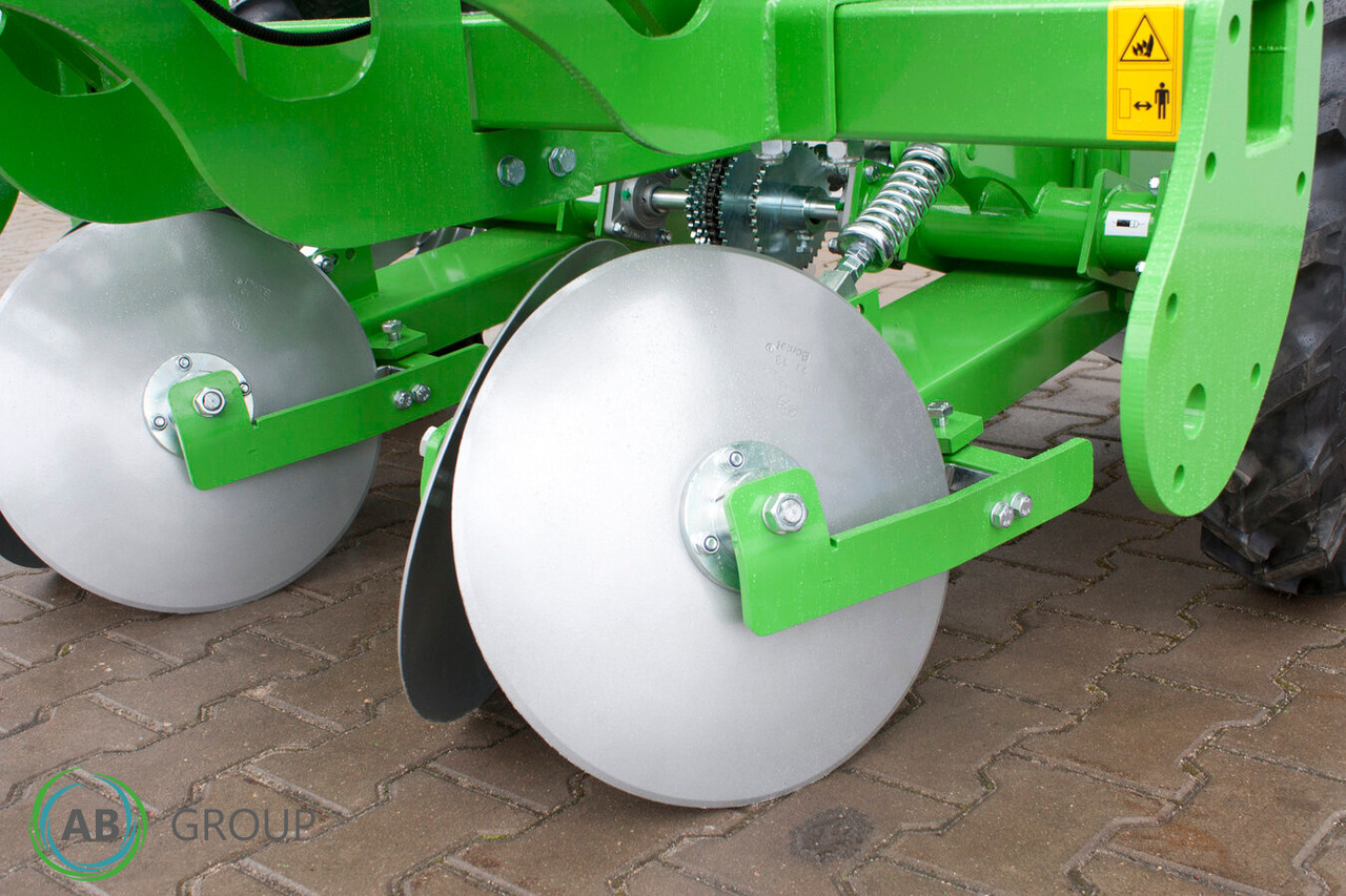 Bomet Gemini S339 two-row potato planter (inter-row width: 67.5 - 80 cm) - آلة زراعة البطاطس: صور 5 Bomet Gemini S339 two-row potato planter (inter-row width: 67.5 - 80 cm) - آلة زراعة البطاطس: صور 5