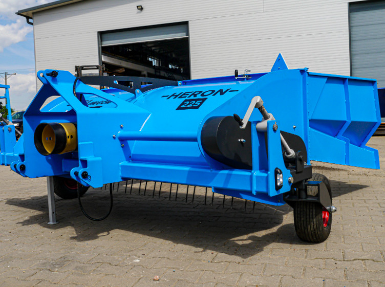 DOZAMECH HERON 225 Hay Turner and Rake - لمّامَة القش: صور 1 DOZAMECH HERON 225 Hay Turner and Rake - لمّامَة القش: صور 1