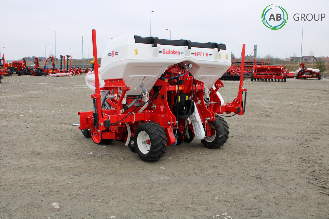 Four-row pneumatic precision seeder with depth fertilization Ozdoken VPTT - وضع البذور فى خطوط: صور 1 Four-row pneumatic precision seeder with depth fertilization Ozdoken VPTT - وضع البذور فى خطوط: صور 1