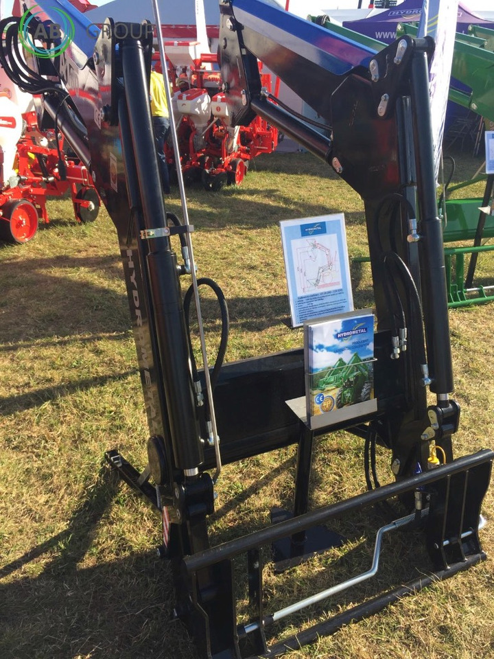 Hydrometal front loader AT-30 - لوادر وحفارات أمامية: صور 3 Hydrometal front loader AT-30 - لوادر وحفارات أمامية: صور 3