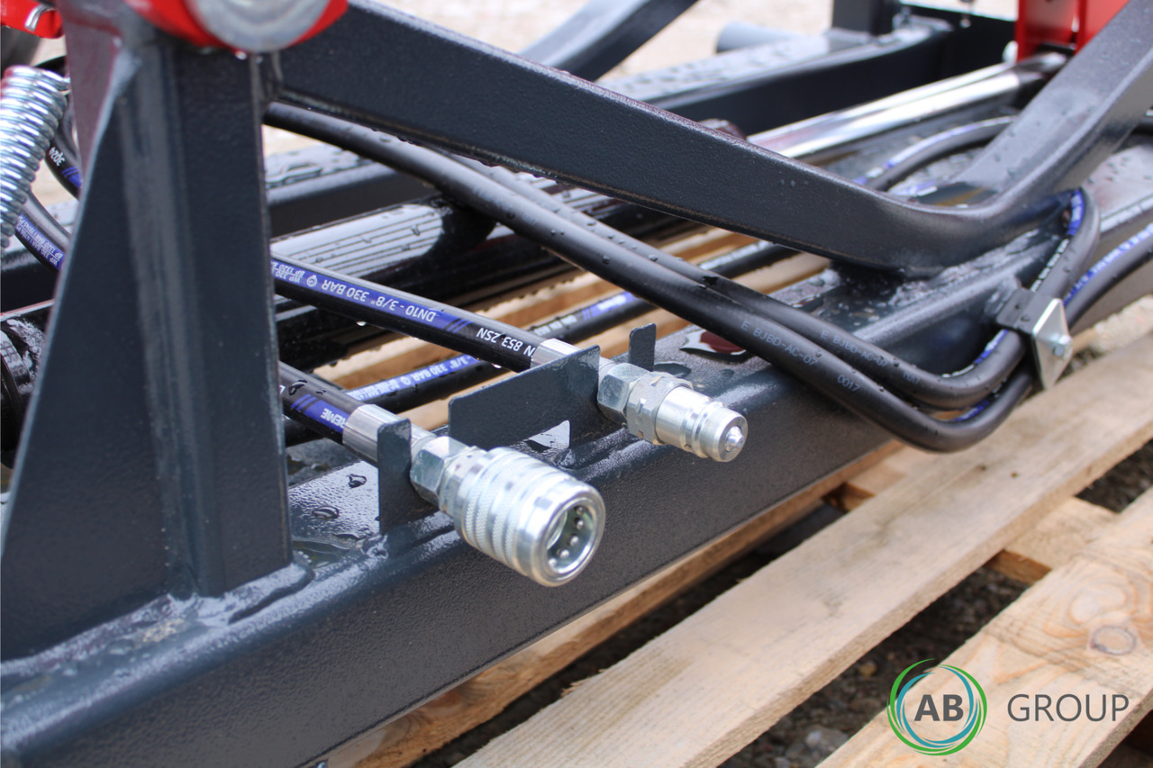 M-Tech round bale grab 120cm - المشبك - الآلات والماكينات الزراعية: صور 3 M-Tech round bale grab 120cm - المشبك - الآلات والماكينات الزراعية: صور 3