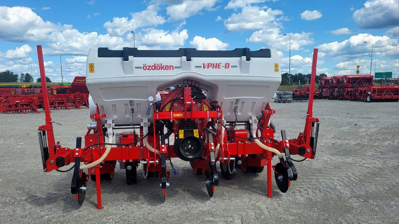 Ozdoken pneumatic precision planter VPHE-DG4 - on stock - وضع البذور فى خطوط: صور 2 Ozdoken pneumatic precision planter VPHE-DG4 - on stock - وضع البذور فى خطوط: صور 2