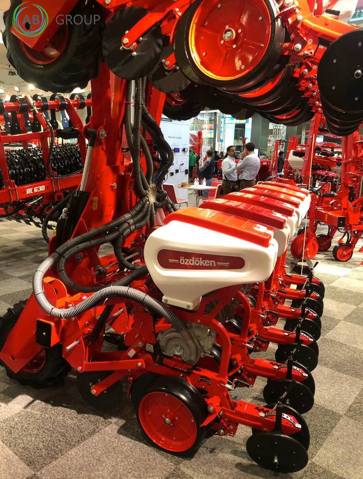 Ozdoken precision planter Octopus D12 - وضع البذور فى خطوط: صور 4 Ozdoken precision planter Octopus D12 - وضع البذور فى خطوط: صور 4