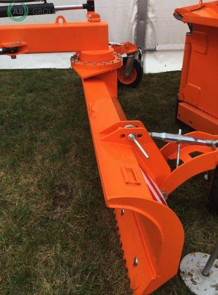 Spawex hydraulic rear snow plough PSTH, 3 m - كاسحة ثلوج - الآلات والماكينات الزراعية: صور 5 Spawex hydraulic rear snow plough PSTH, 3 m - كاسحة ثلوج - الآلات والماكينات الزراعية: صور 5