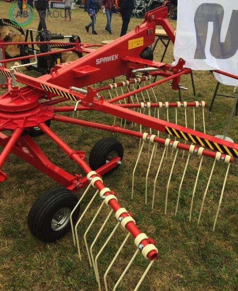 Spawex rotary rake ZG-450 - لمّامَة القش: صور 3 Spawex rotary rake ZG-450 - لمّامَة القش: صور 3