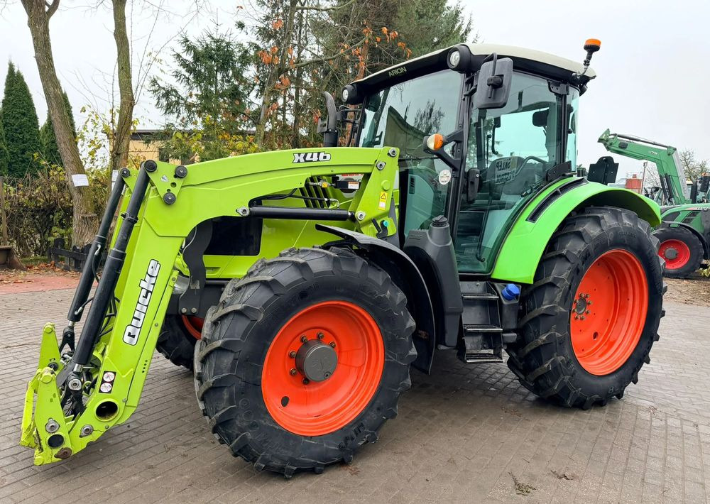 Claas Arion 440 - جرار: صور 5 Claas Arion 440 - جرار: صور 5