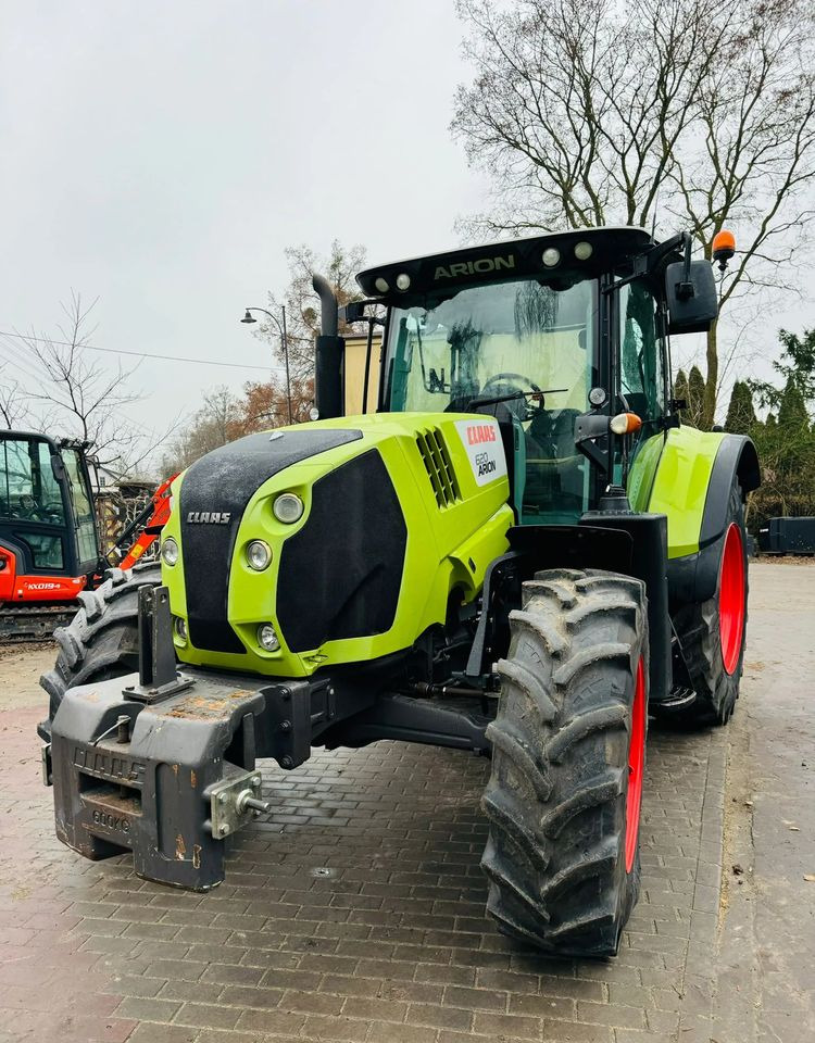 Claas Arion 620 - جرار: صور 2 Claas Arion 620 - جرار: صور 2