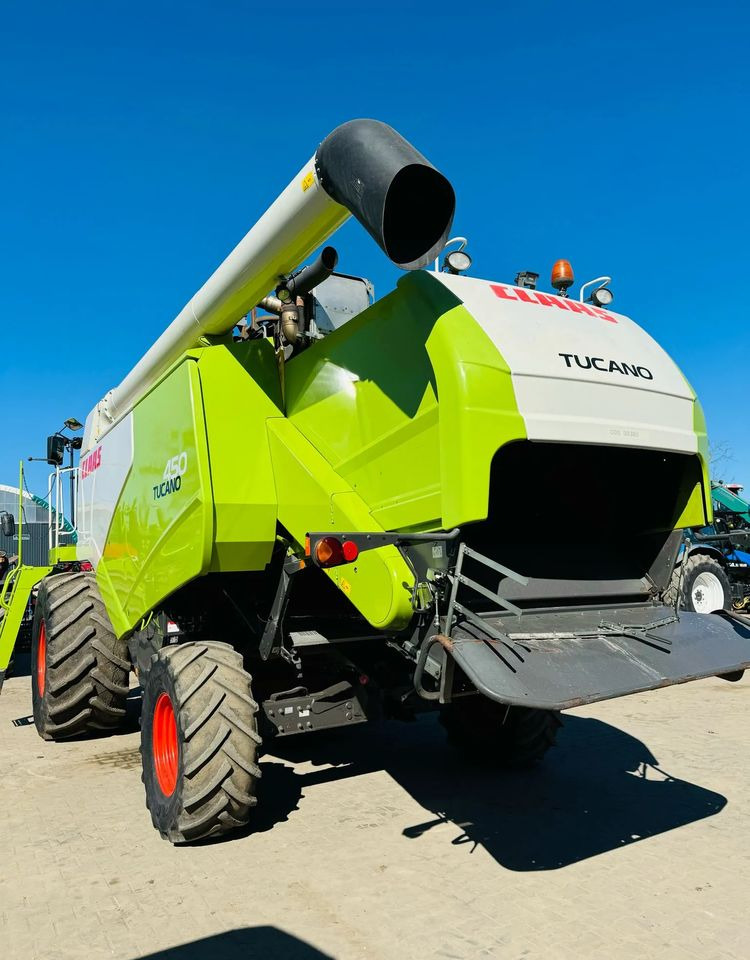 حصادة شاملة Claas Tucano 450: صور 9