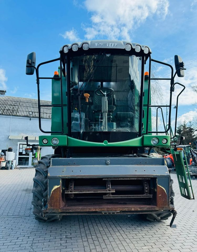 حصادة شاملة Fendt 5220E: صور 7 حصادة شاملة Fendt 5220E: صور 7