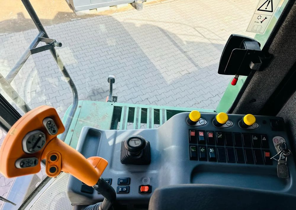 حصادة شاملة Fendt 5220E: صور 17 حصادة شاملة Fendt 5220E: صور 17